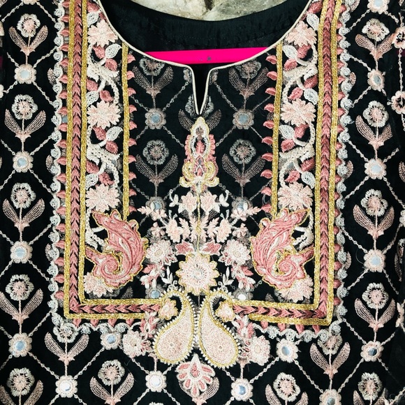 Meet your Posher, Nabila - Picture 5 of 10